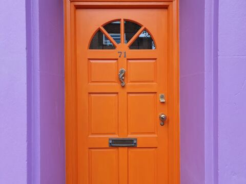 Porte coulissante intérieure : gain de place ou galère d'installation ?